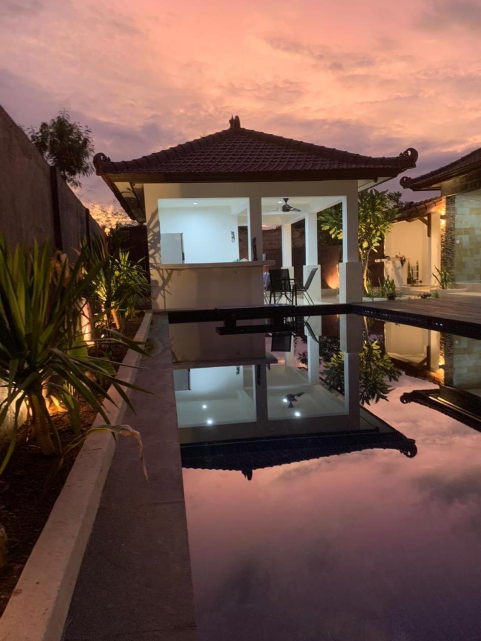 Relax Villas Gili Air Exterior photo
